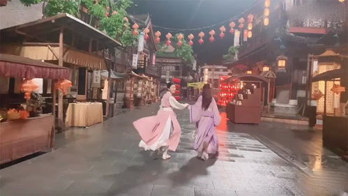 研究生横店做群演:上午学生晚上女佣 研究生横店做群演:上午学生晚上女佣