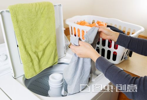 翻衣服口袋发现中了1800万