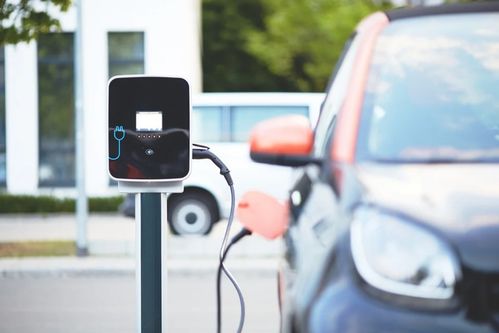 汽车跑到多少能充上电 汽车跑到多少能充上电