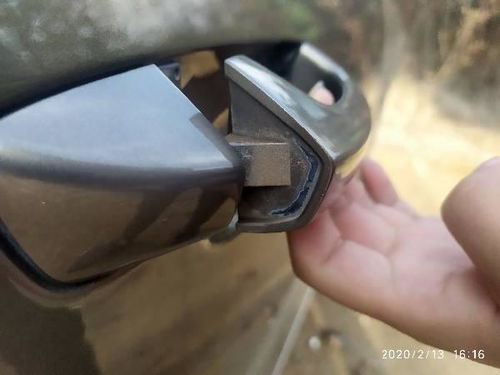 汽车门把手喷漆多少钱 汽车门把手喷漆多少钱