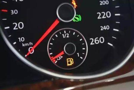 怎样查找汽车油箱多少升 怎样查找汽车油箱多少升