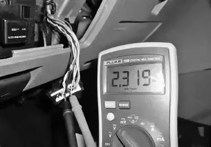 正常汽车电压是多少 正常汽车电压是多少