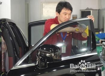 汽车装潢师傅工资多少 汽车装潢师傅工资多少