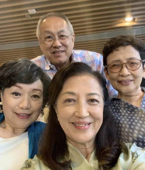 74岁TVB老戏骨向狱中女友求婚成功 74岁TVB老戏骨向狱中女友求婚成功