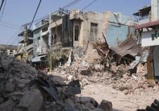 缅甸强震已致该国3301人死亡 缅甸强震已致该国3301人死亡