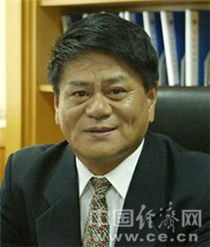 中海油原总经理贪6794万受审 中海油原总经理贪6794万受审