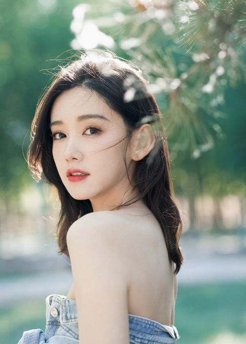 短剧女王李沐宸到底能赚多少钱?短剧女王李沐宸的财富密码,揭秘她的收入真相) 短剧女王李沐宸到底能赚多少钱?短剧女王李沐宸的财富密码,揭秘她的收入真相)