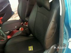 洗一套汽车座套多少钱(洗一套汽车座套多少钱?全面解析洗车座套清洗费用) 洗一套汽车座套多少钱(洗一套汽车座套多少钱?全面解析洗车座套清洗费用)