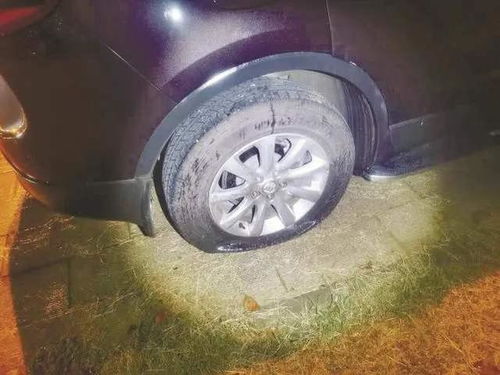 汽车扎胎一晚上漏多少气(汽车扎胎一晚上漏气程度解析) 汽车扎胎一晚上漏多少气(汽车扎胎一晚上漏气程度解析)