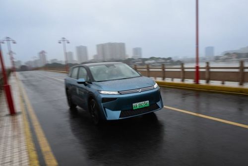 汽车改装无框需要多少钱(汽车改装无框需要多少钱?全面解析改装成本与细节) 汽车改装无框需要多少钱(汽车改装无框需要多少钱?全面解析改装成本与细节)