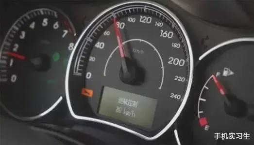 汽车12缸一公里多少油(汽车油耗,揭秘汽车行驶一公里需要多少油—以汽车十二缸为例) 汽车12缸一公里多少油(汽车油耗,揭秘汽车行驶一公里需要多少油—以汽车十二缸为例)