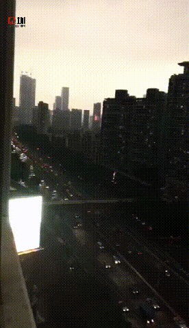 深圳超1300座公园因暴雨关闭 深圳超1300座公园因暴雨关闭