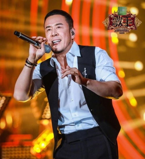 杨坤《歌手》被淘汰 杨坤《歌手》被淘汰